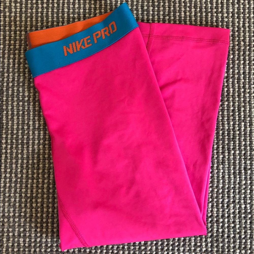 Nike 3/4 Training Pant (Capri)